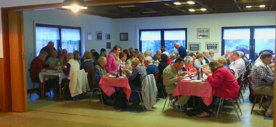 Genügend Platz für bis zu 100 Personen +